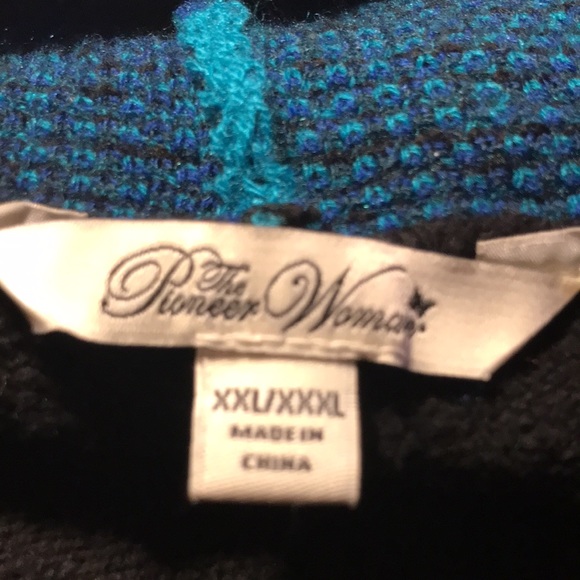 Open-Front Ruana Sweater - Picture 12 of 15